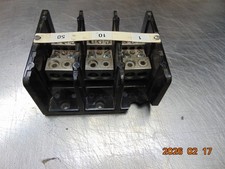 Allen Bradley 1492-PD3263 Power Distribution Block - chipped