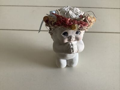 Vintage DREAMSICLES  Bless Us All  Angel Figurine 2-3/4'' T #DC089 1995 Cast Art 