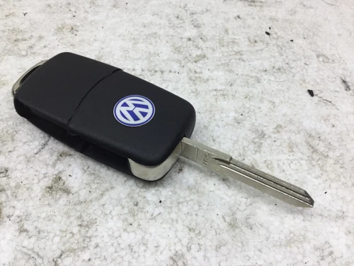 BLANK Flip key VW 1999 to 2003 Eurovan T4  REMOTE 2 button fob clicker oem mv - Picture 1 of 5