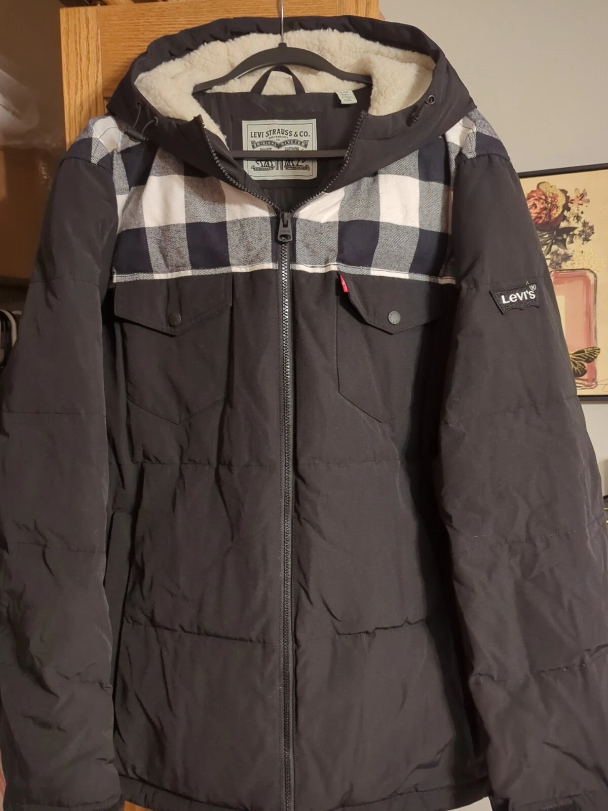 Levi's Men's Ultra Loft Jacket, Insulated, Size XXL, Black & White 🤍🤍🤍🤍