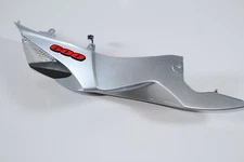 11-24 SUZUKI GSXR600 RIGHT REAR BACK TAIL FAIRING COWL SHROUD #1381