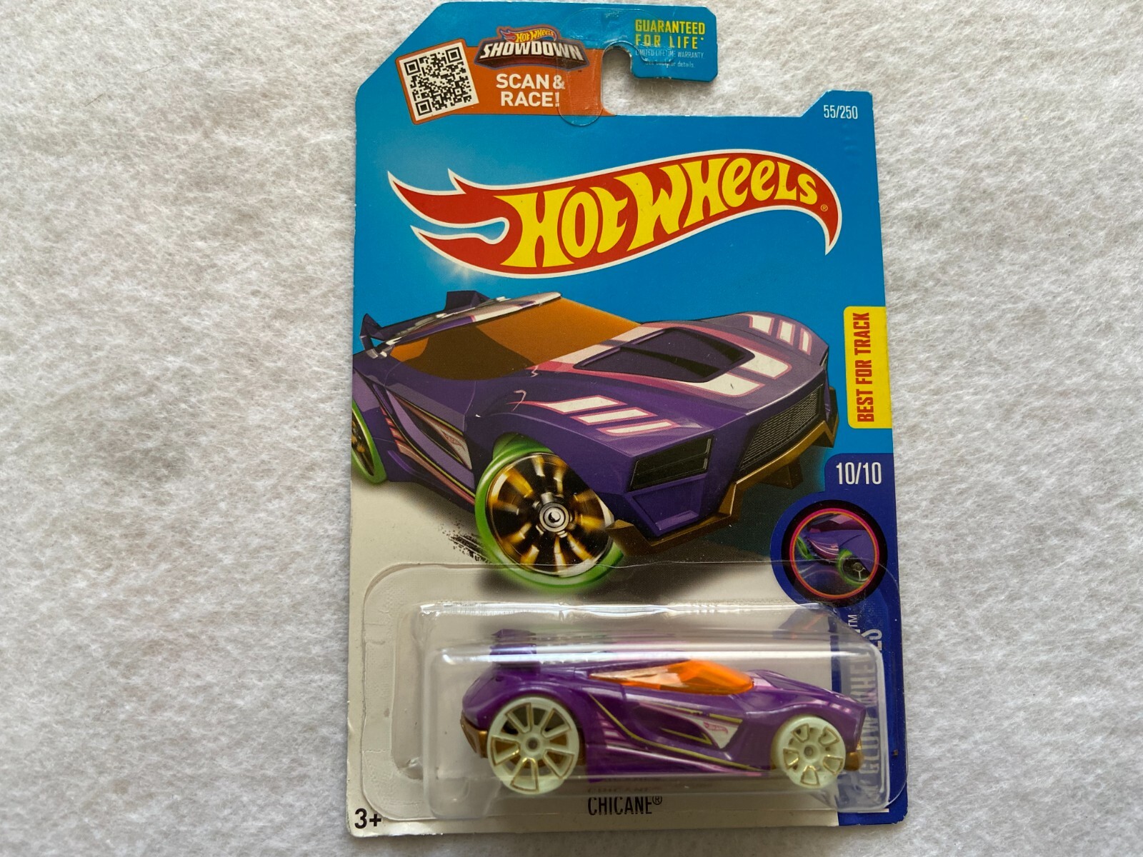Chicane HW Glow Wheels Hot Wheels