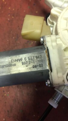BMW E61 5er E60 Fensterheber Mechanik vorne rechts 7184384 7184742 6981142