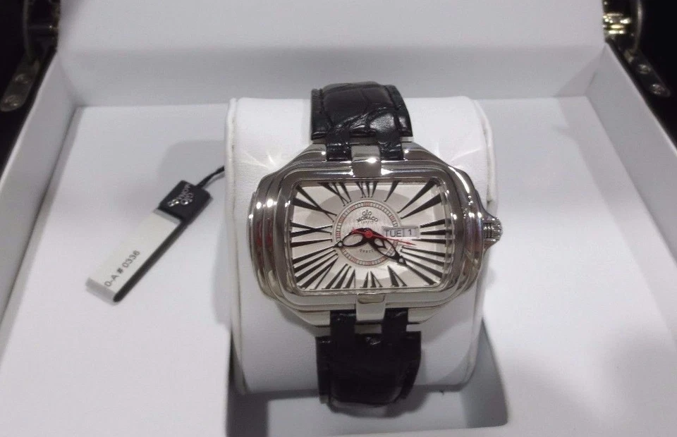 Relógio feminino Gio Monaco 300-A PrimaDonna números romanos data couro preto - Imagem 3 de 3