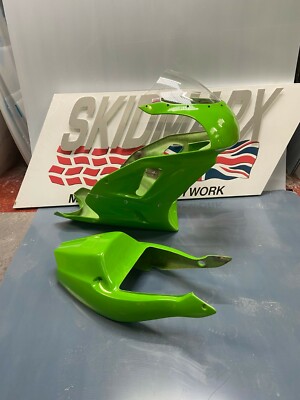 KAWASAKI ZXR 750 L 91-93 RENNVERKLEIDUNG UND SITZEINHEIT in KAWA GRÜN