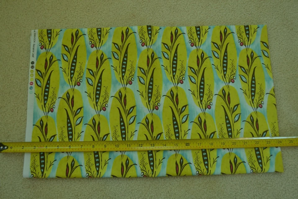 На 1/2 ярда, ширина 44 дюйма, коричневый желтый и синий цветочный лоскутное одеяло хлопок, Rowan/Caiman, M6885 - Изображение 2 из 4