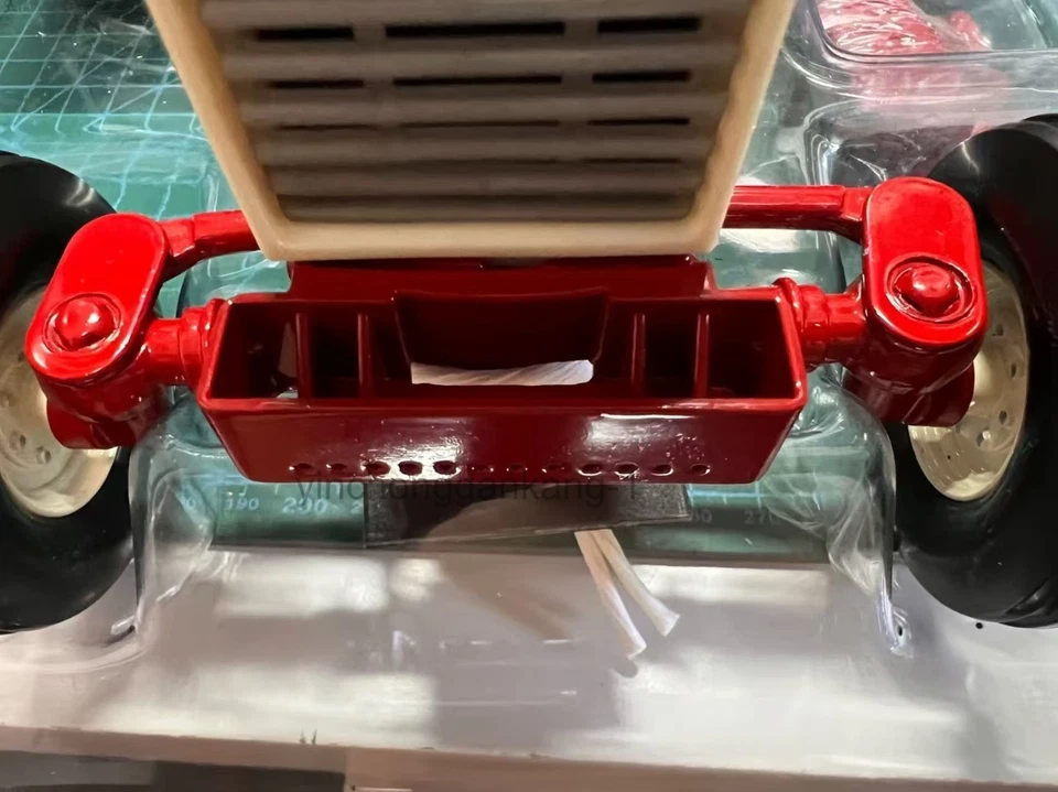 CASE FARMALL 1206  1/16  CASE WANGUO TRACTOR MODEL - Image 4 of 4