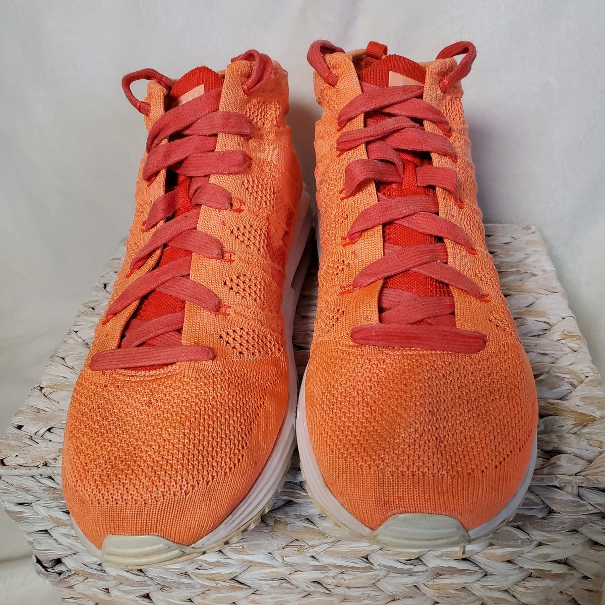 Nike  Flyknit Lunarlon Chukka Orange Activewear Lightweight Women\'s 10.5 Men 9 Nike Flyknit Lunarlon Chukka Orange Activewear Lightweight  main image 4