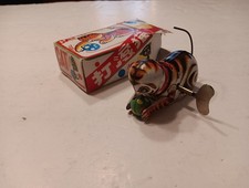 Vintage Tin Toy, Rolling Cat w/ Ball, Wind Up Toy, Original Key, Working