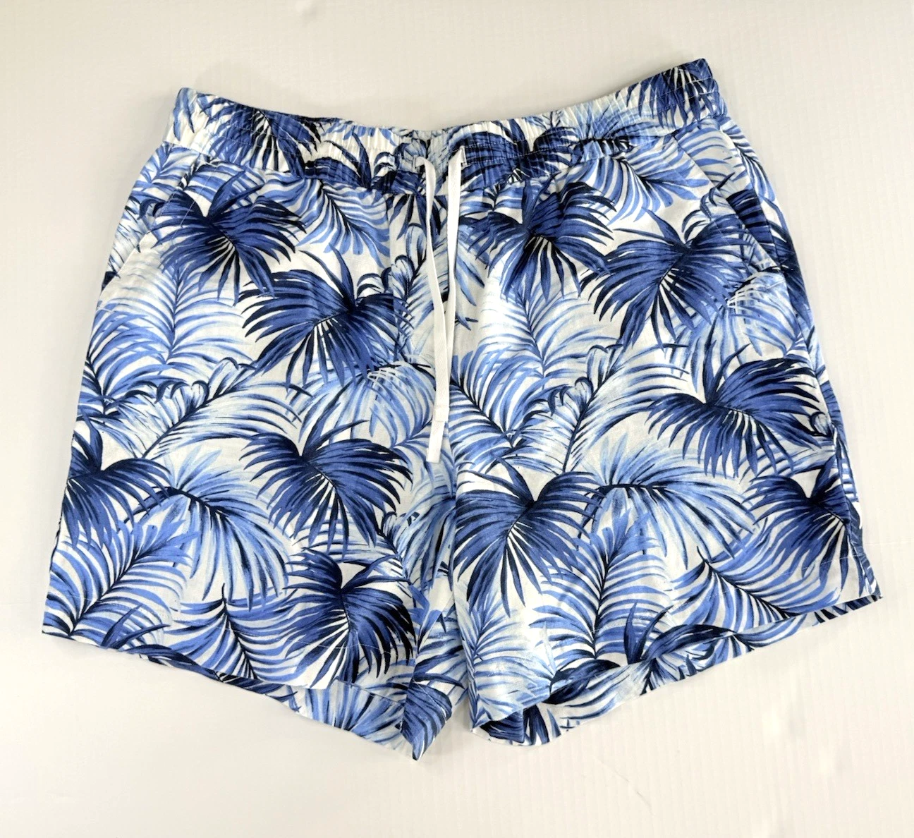 Talbots Women XL Blue White Leaf Tropical Linen Shorts NWT Vacation Tropical