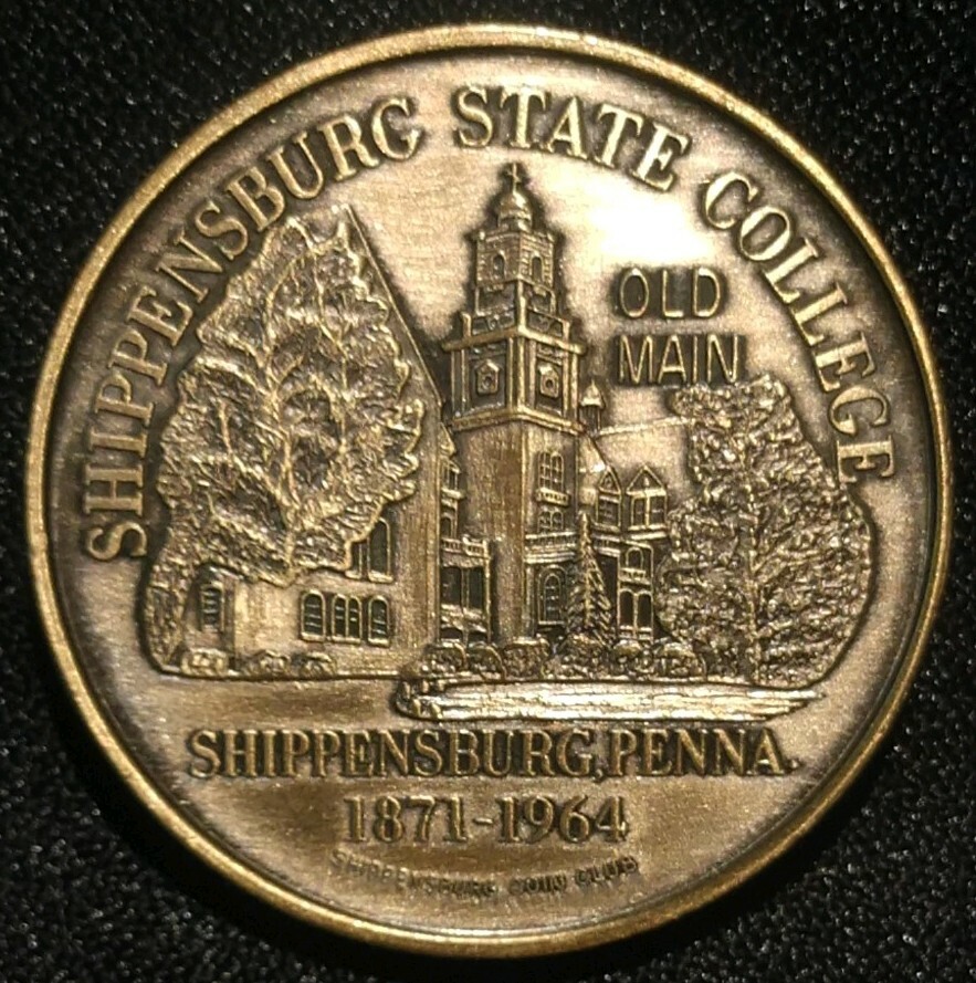 1964 SHIPPENSBURG PA STATE COLLEGE OLD MAIN COURT HOUSE COIN MEDAL