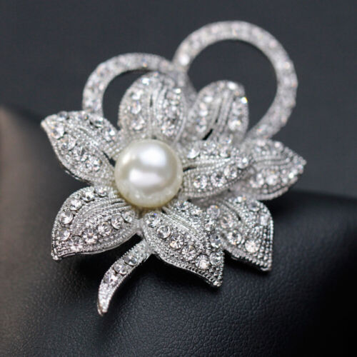  Spilla di perle donna spilla floreale strass versione coreana - Foto 1 di 11