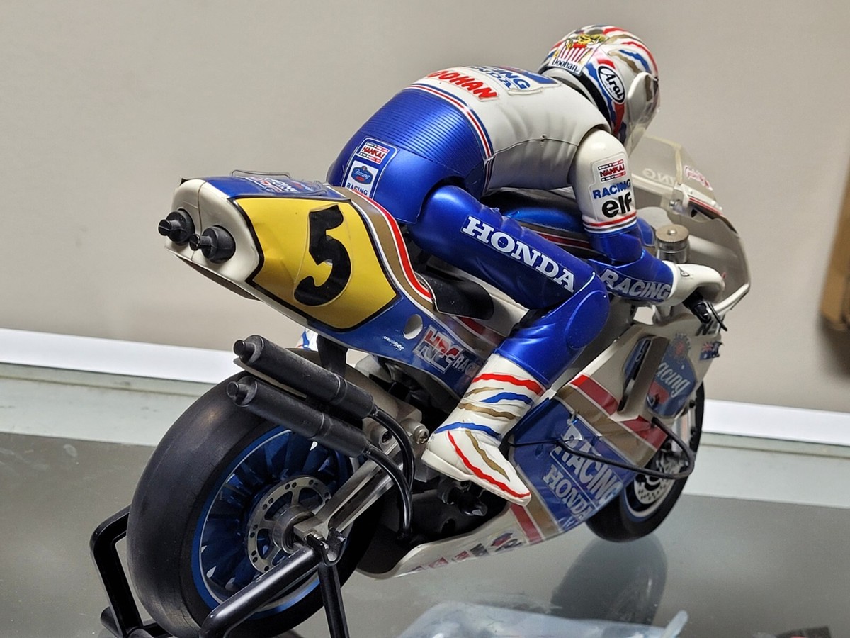 Custom Kyosho 1/8 Honda NSR500 Motorcycle Built Painted w