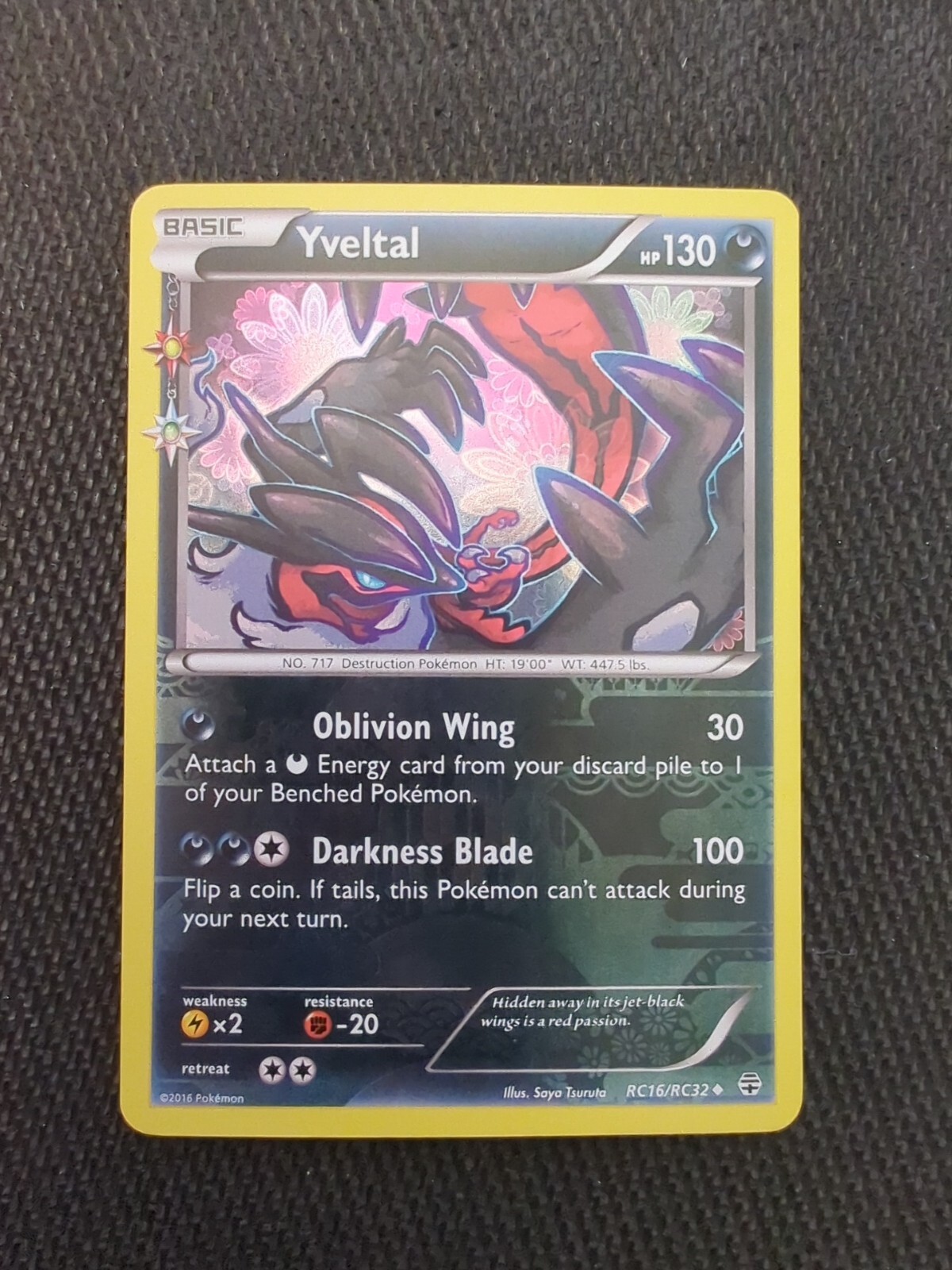 Yveltal RC16/RC32 LP -Ultra Rare Pokemon Card- Generations (i)