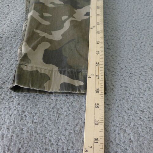 Old Navy Hose Herren Large Cargo Camouflage Kordelzug grün Taschen Y2K Skater - Bild 8 von 10