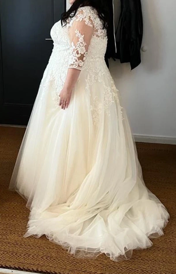 ** Brautkleid ** A-Linie ** Ivory ** Creme ** Marke Très Chic ** Größe 54/56 ** - Bild 2 von 4