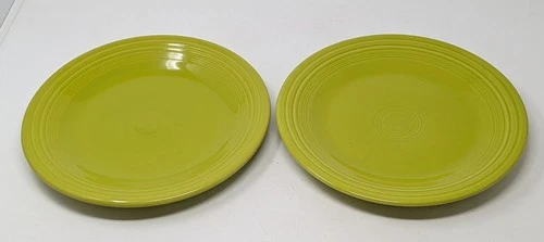 Fiestaware Lemongrass Green Dinner Plate 10.5 Homer Laughlin - Set of 2