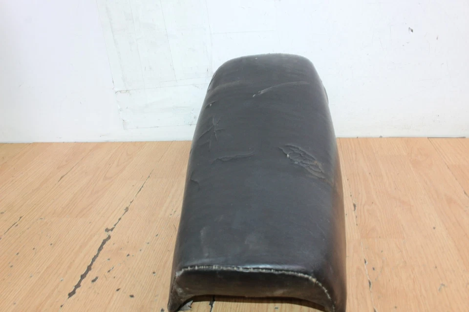 1981 Yamaha DT175 сиденье / седло - Изображение 3 из 4