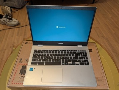 ASUS Chromebook CX1500CKA-EJ0161, 15,6'', Intel, 4GB, 128GB  Silber, 15,6 FHD