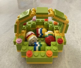 LEGO Lot Painting Easter Eggs 40121 & 40017 Basket Colored Eggs