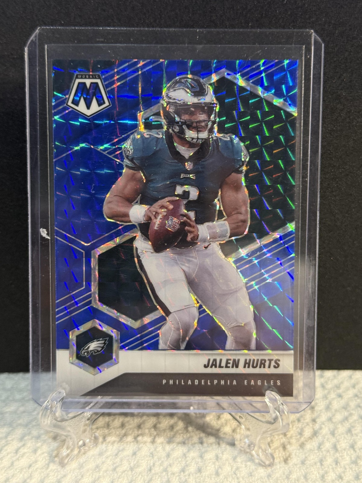 2021 Panini Mosaic #160 Jalen Hurts Prizm Blue #/99