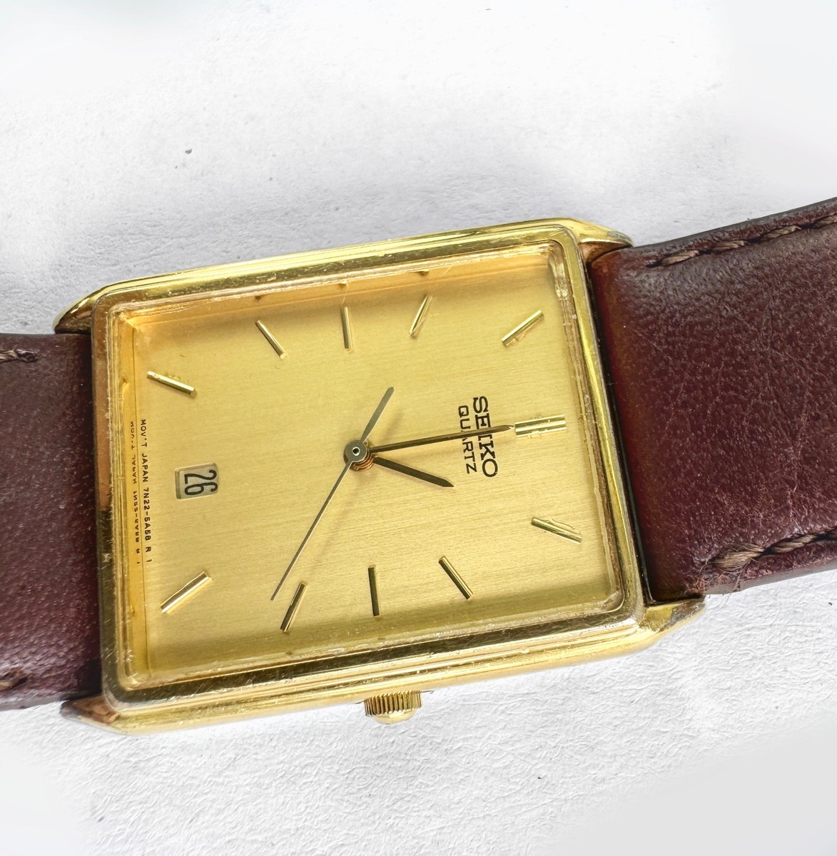 SEIKO 27N22-5A58 VTG 1990s Gold-Tone Tank Date French Leather 25 X