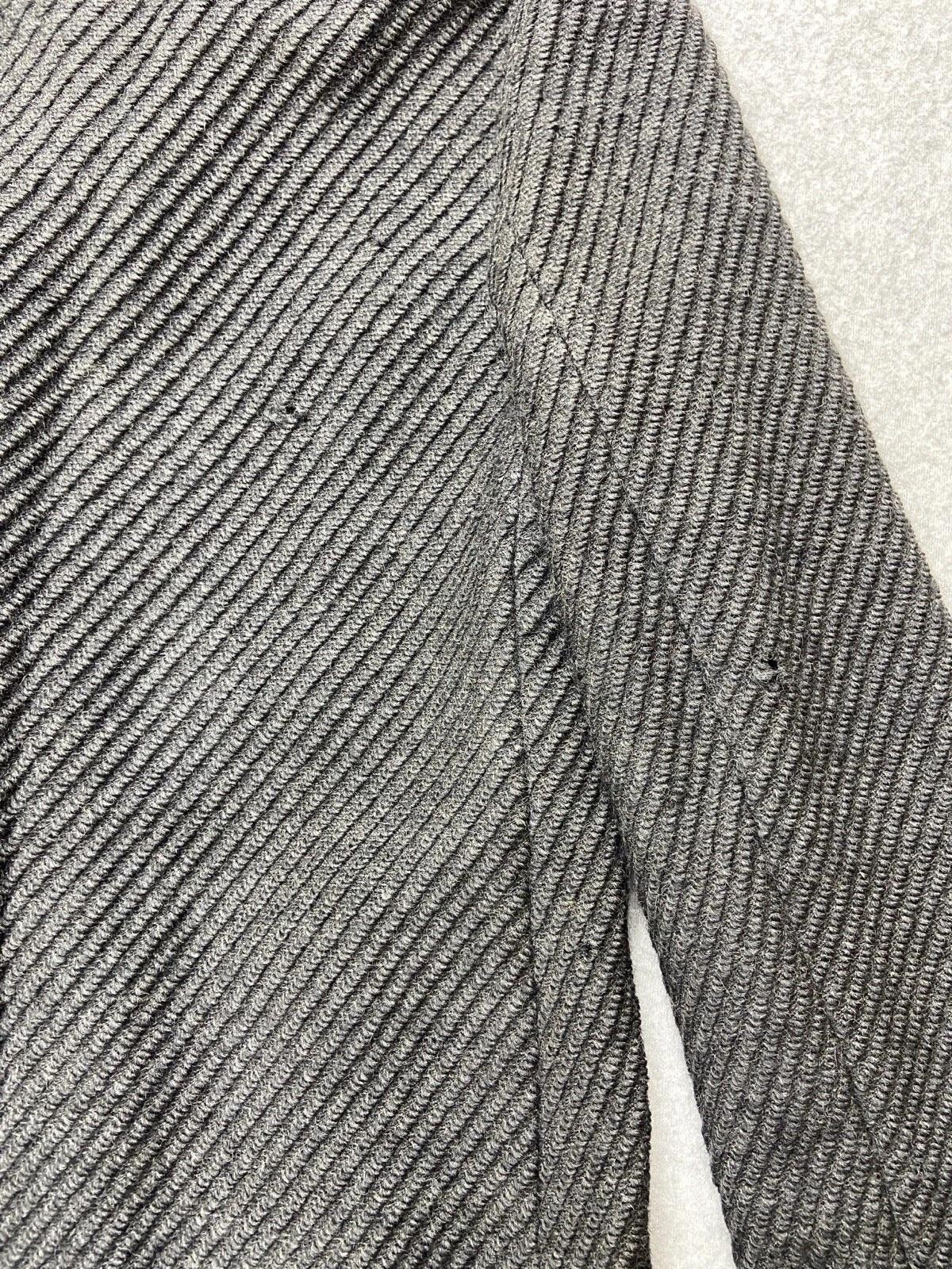 Picture 10 of 19