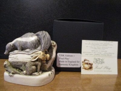 Harmony Kingdom Foul Play Skunk Surfeit UK Made Box Figurine