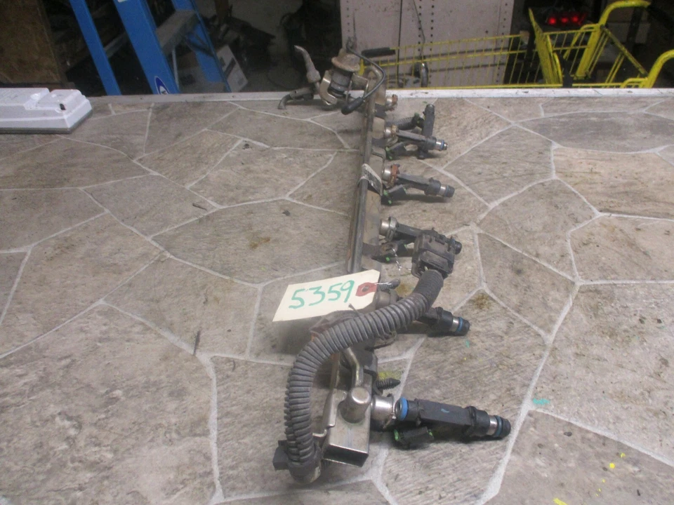 Trailblazer Buick Rainier Envoy 2002-2004 4,2 L inyección de combustible 6 inyectores de riel Foto 4 de 4