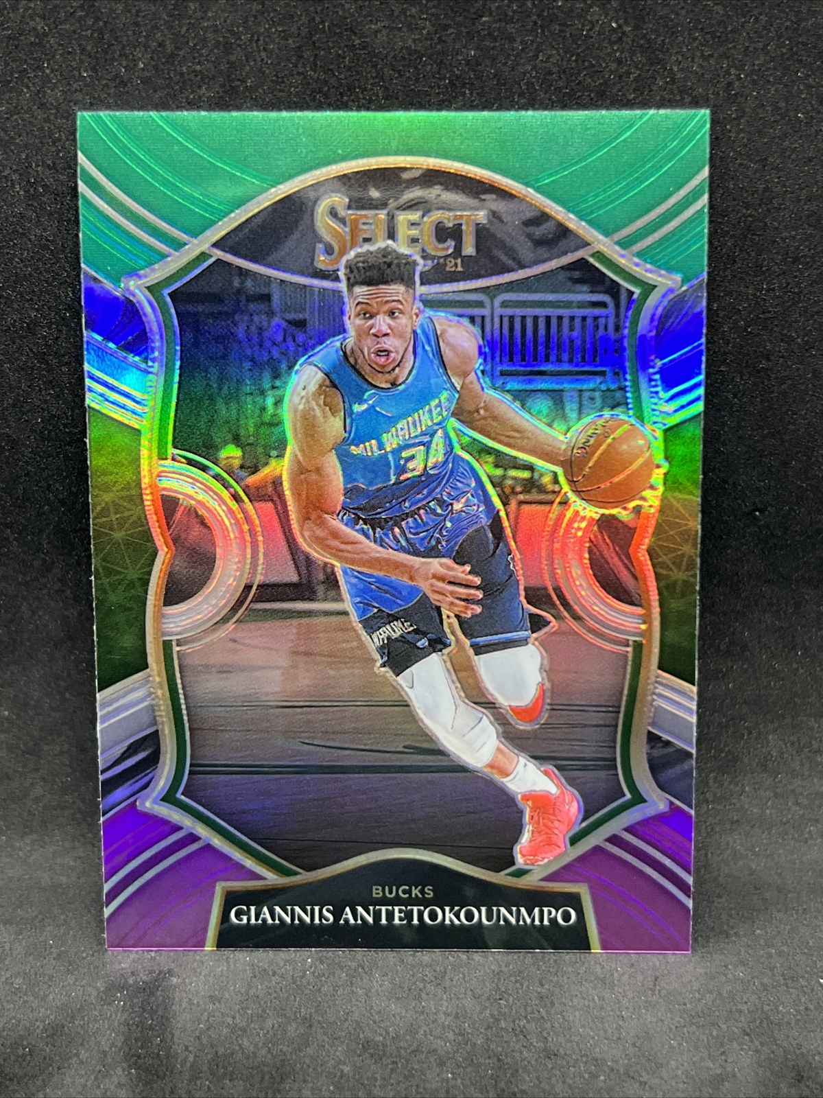 2020 Select Prizm Green White Purple Concourse Giannis Antetokounmpo