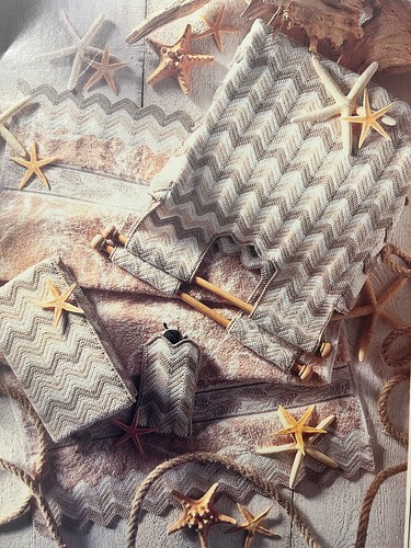 Magic Crochet Pattern Magazine 131 Apr 2001 Tablecloths Lacy Throw Doilies Oval+ - Picture 24 of 24