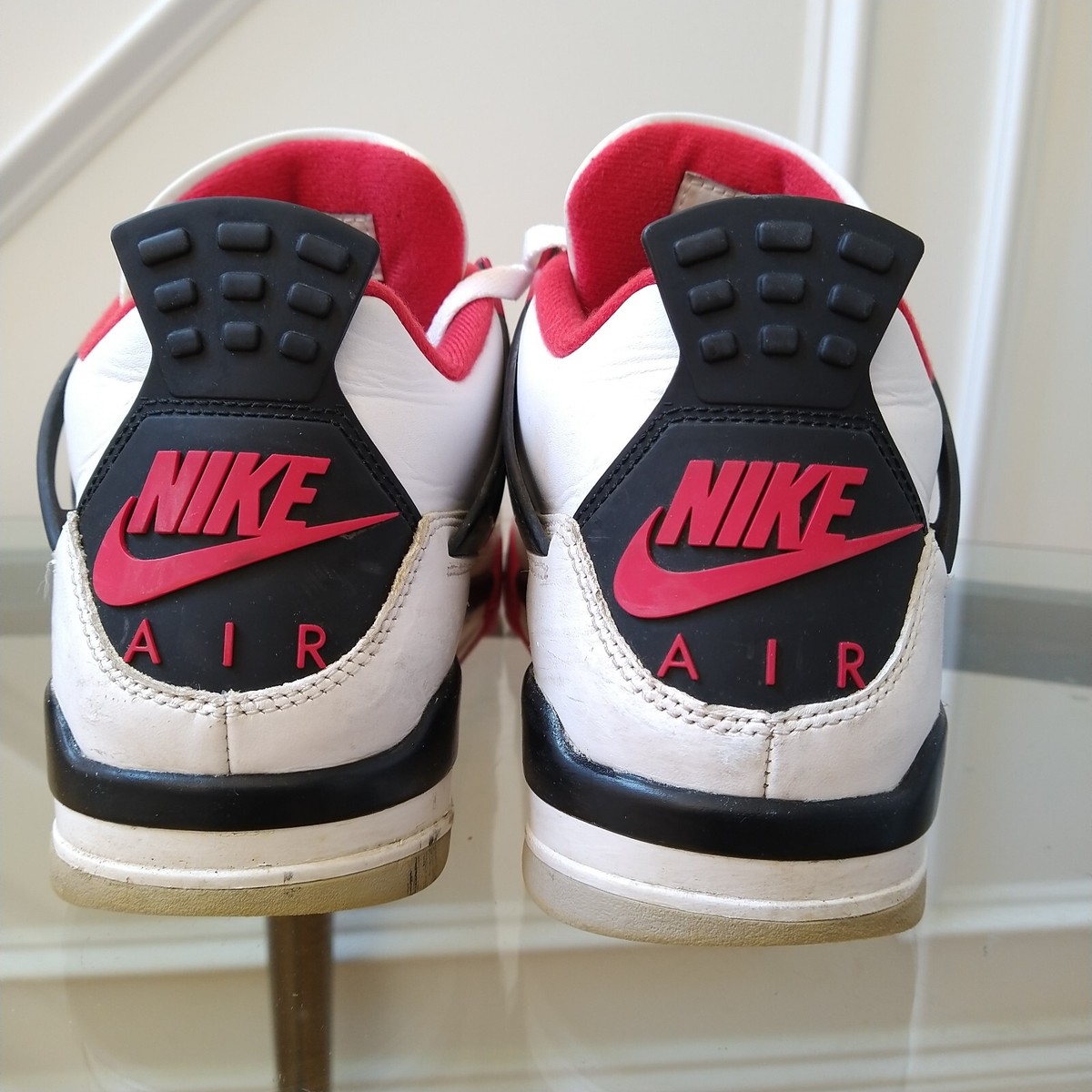 Nike Air Jordan 4 Retro OG Fire Red 2020 Men's Size 10 | eBay Nike Air Jordan 4 Retro OG Fire Red 2020 Men's Size 10 | eBay
