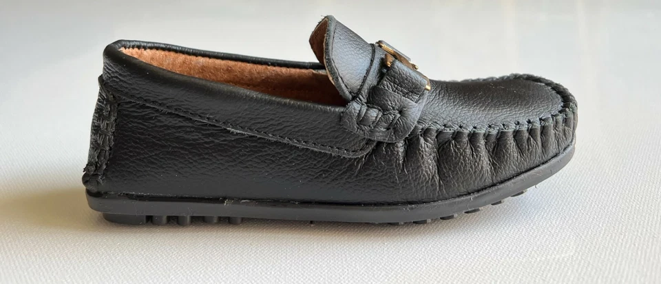 Zapatos de vestir informales hechos a mano de cuero mocasines para niños pequeños Foto 3 de 4