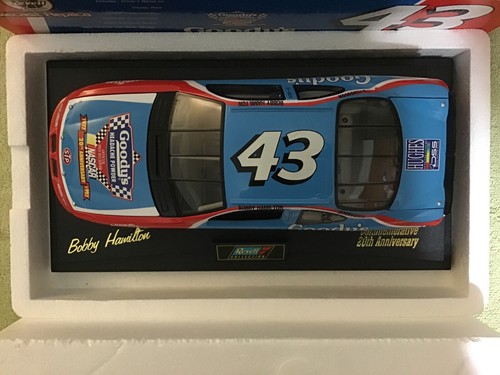 1997 Revell BOBBY HAMILTON #43 Goody’s Petty STP 1/18 Scale Nascar #/d Diecast - Picture 8 of 12