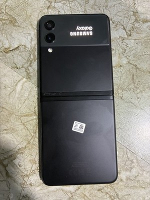 Samsung Galaxy Z Fold 3 256GB Schwarz