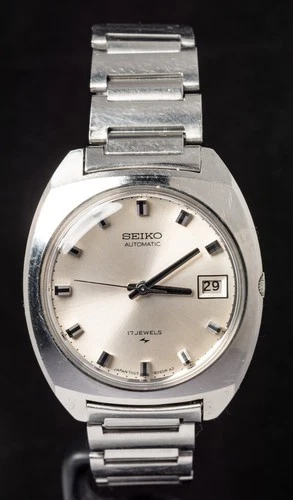 Seiko Silver Dial 7006-8042 Men's Automatic Vintage Watch -- Working
