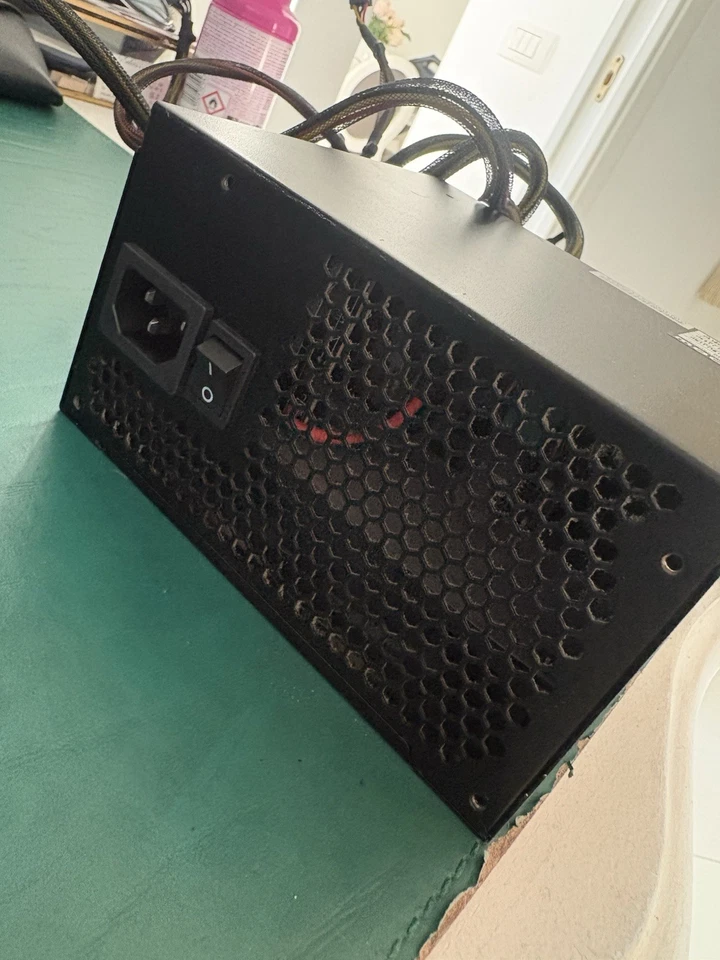 ALIMENTATORE ATX 500W 80+ WHITE EVGA 100-W1-0500-K2 PFC ATTIVO E PROTEZIONI - Immagine 4 di 4