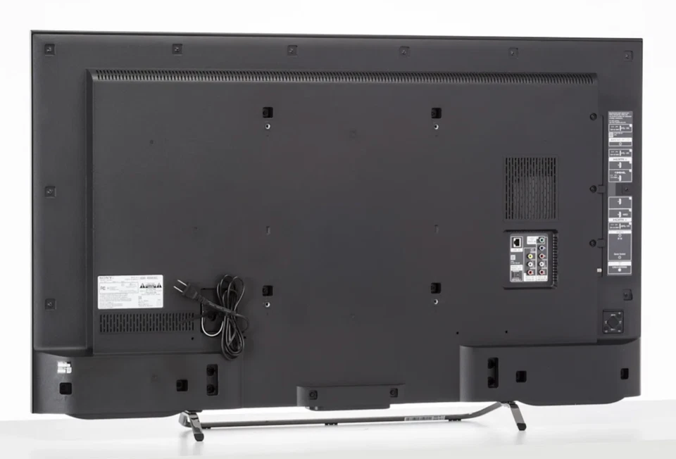 49" SONY Bravia 4K Ultra HD Flatscreen Television - Model X83C - w/ Remote + Box - Image 3 of 4