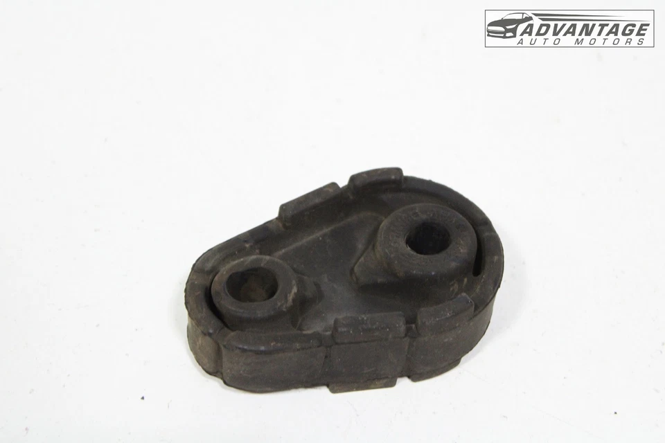 2016-2024 雪佛兰 CAMARO 后部右或左出口衣架绝缘器 原始设备制造商 — 第 2/4 张图片