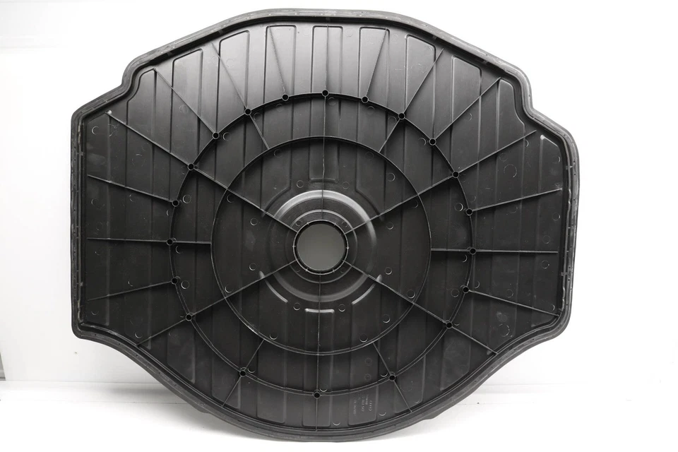 AUDI A4 QUATTRO 2002-2008 - Cubierta de neumático de repuesto Avant 8E9863547 Foto 2 de 4