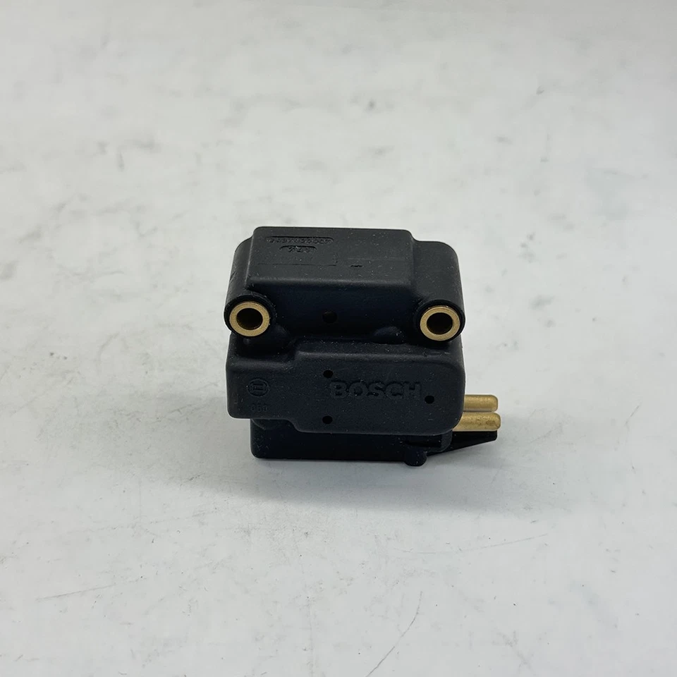 Mercedes Benz EHA Fuel Injection Electro Hydraulic Actuator Valve F026T03002 - Image 2 of 4