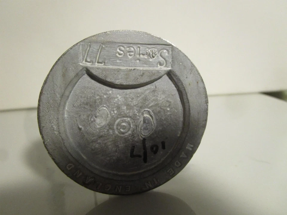 642-51 (ECW) LOOSE "Officer" (New Model Army) PAINTED Metal Figure (77mm), S77- - image 3 of 4