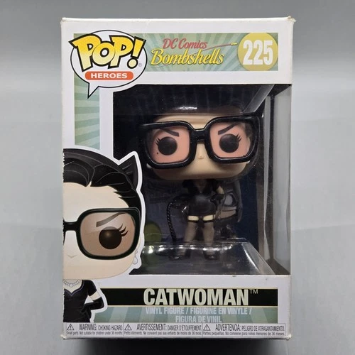 Catwoman #225 ~ Funko Pop Heroes DC Comics Bombshells (Damaged)