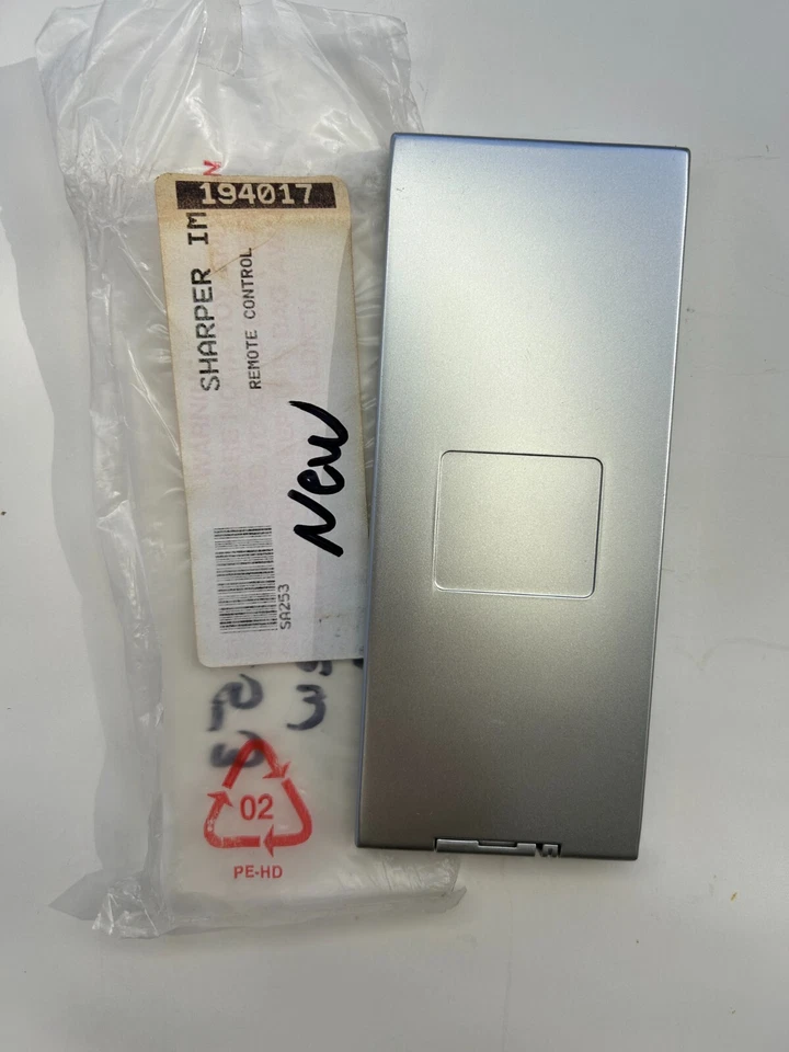 Sharper Image SA253 CD Player / Stereo Remote Control, OEM NOS Replacement Part - Image 2 of 2