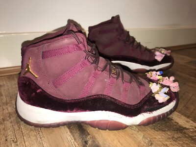 jordan 11 womens burgundy
