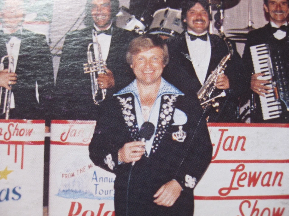 SIGNED - Jan Lewan LAS VEGAS POLKA - 12" 1988 vinyl LP - film movie POLKA KING - Image 2 of 4