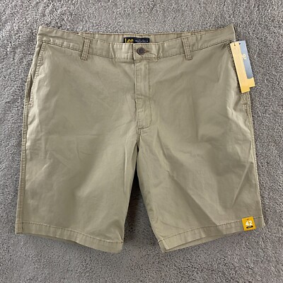 NWT Lee British Khaki Shorts Men 42 x 10 Comfort Flat Front Cotton