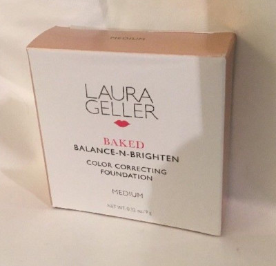 Laura Geller Balance-n-Brighten Baked Color Correcting Foundation in Medium