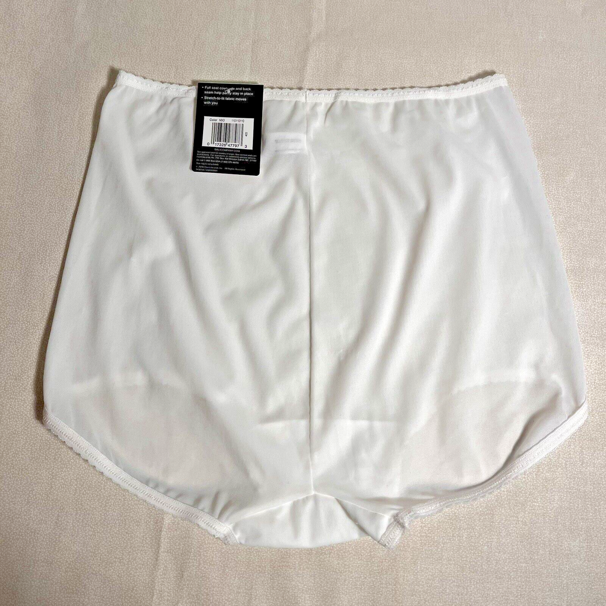 NWT White Bali Skimp Skamp Nylon Stretch Panties w/Rear Seam Size