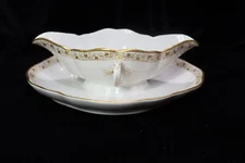 KPM KONIGLICHE PORZELLAN MANUFAKTUR ROYAL PORCELAIN FACTORY BERLIN GRAVY BOAT
